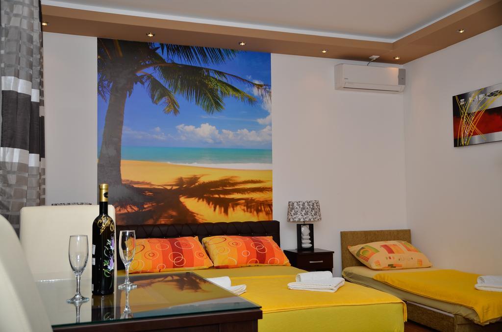 טרביניה Apartments Leo חדר תמונה