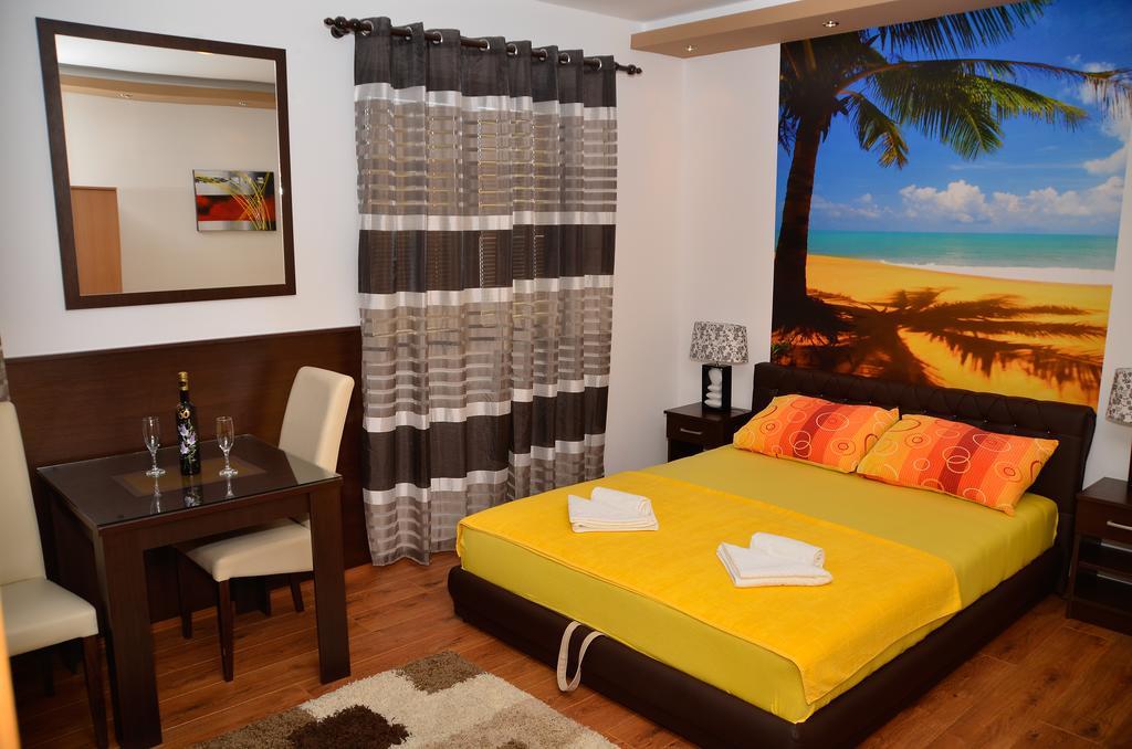 טרביניה Apartments Leo חדר תמונה